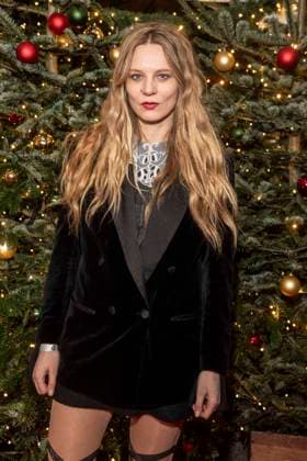 abb Lilith Stangenberg at the premiere of the 21 Roncalli Weihnachtscircus at the Tempodrom Berlin, on 19 12 2025 in Berlin Berlin Germany