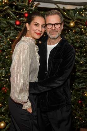 abb Theresa Kronthaler and Matthias Maschke actor couple at the premiere of the 21 Roncalli Weihnachtscircus at the Tempodrom Berlin, on 19 12 2025 in Berlin Berlin Germany