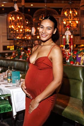 Launch - The Hollywood Reporter Germany - Marie Maroun (Marie Mouroum) beim Launch des Magazins The Hollywood Reporter Germany im Grace Restaurant im Hotel Zoo Berlin am 17.12.2025. *** Launch The Hollywood Reporter Germany Marie Maroun Marie Mouroum at the launch of The Hollywood Reporter Germany magazine at Grace Restaurant in Hotel Zoo Berlin on 17 12 2025 Copyright: xEventpressxKochanx