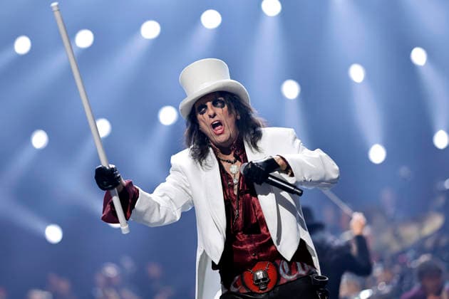 Rock musician Alice Cooper live at the 40 Night of the Proms 2025 in the Lanxess Arena Cologne, 19 12 2025 NRW Germany Copyright: xChristophxHardtx