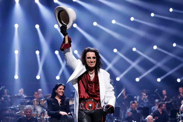Rock musician Alice Cooper live at the 40 Night of the Proms 2025 in the Lanxess Arena Cologne, 19 12 2025 NRW Germany Copyright: xChristophxHardtx