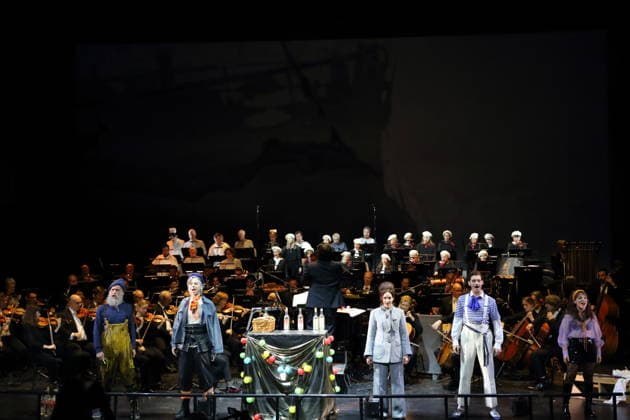 Hans Gröning as Jonas , Alexander von Hugo as Anatol Brown , Alma Sade as Chica , Tobias Joch as Kay and Sophia Euskirchen as Virginia West , f l , during the photo rehearsal for In Frisco ist der Teufel los at the Komische Oper