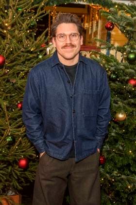 abb Hanno Koffler as guest at the premiere of the 21 Roncalli Weihnachtscircus at the Tempodrom Berlin, on 19 12 2025 in Berlin Berlin Germany