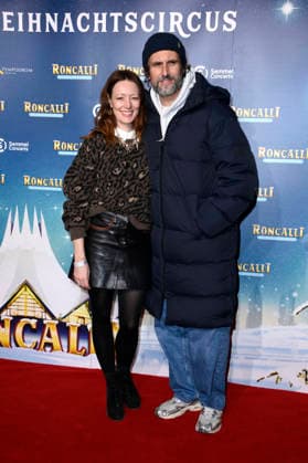 Lavinia Wilson and Tom Beck at the premiere of the 21 Original Roncalli Weihnachtscircus 2025 at the Tempodrom Berlin, 19 12 2025 Foto:xN.xKubelkax xFuturexImagex roncalli_5244
