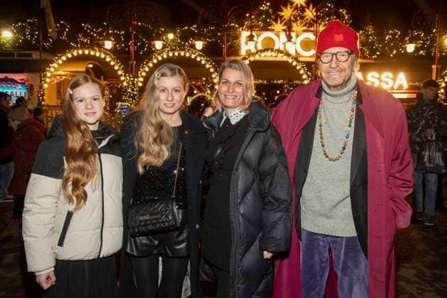 abb Sophie Charlotte, Anja Drendel and Reiner Schöne Beautiful actors at the premiere of the 21 Roncalli Weihnachtscircus at the Tempodrom Berlin, on 19 12 2025 in Berlin Berlin Germany