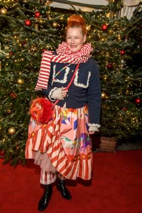 abb Enie van de Meiklokjes and Tobias Staebo Presenter Paar Freund at the premiere of the 21 Roncalli Weihnachtscircus at the Tempodrom Berlin, on 19 12 2025 in Berlin Berlin Germany
