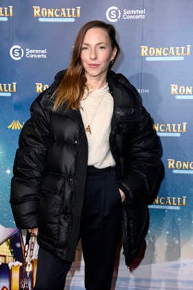 Katharina Schüttler at the premiere of the 21 Original Roncalli Weihnachtscircus 2025 at the Tempodrom Berlin, 19 12 2025 Foto:xN.xKubelkax xFuturexImagex roncalli_5265