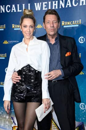 Melanie Wolf with husband Peter Wolf at the premiere of the 21 Original Roncalli Weihnachtscircus 2025 at the Tempodrom Berlin, 19 12 2025 Foto:xN.xKubelkax xFuturexImagex roncalli_5268