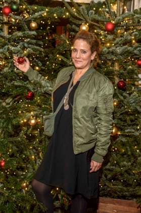 abb Muriel Baumeister actress at the premiere of the 21 Roncalli Weihnachtscircus at the Tempodrom Berlin, on 19 12 2025 in Berlin Berlin Germany