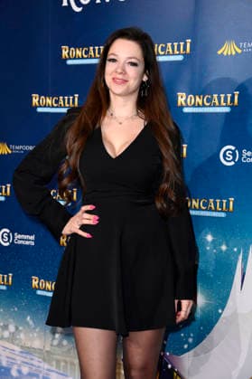 Anne Wünsche at the premiere of the 21 Original Roncalli Weihnachtscircus 2025 at the Tempodrom Berlin, 19 12 2025 Foto:xN.xKubelkax xFuturexImagex roncalli_5296