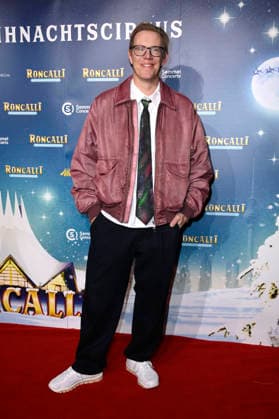 Simon Gosejohann at the premiere of the 21 Original Roncalli Weihnachtscircus 2025 at the Tempodrom Berlin, 19 12 2025 Foto:xN.xKubelkax xFuturexImagex roncalli_5306