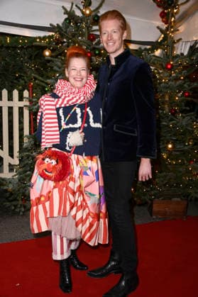 Enie van de Meiklokjes with husband Tobias Staerbo at the premiere of the 21 Original Roncalli Weihnachtscircus 2025 at the Tempodrom Berlin, 19 12 2025 Foto:xN.xKubelkax xFuturexImagex roncalli_5323