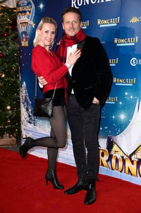 Franziska Hippe and Roman Knizka at the premiere of the 21 Original Roncalli Weihnachtscircus 2025 at the Tempodrom Berlin, 19 12 2025 Foto:xN.xKubelkax xFuturexImagex roncalli_5349