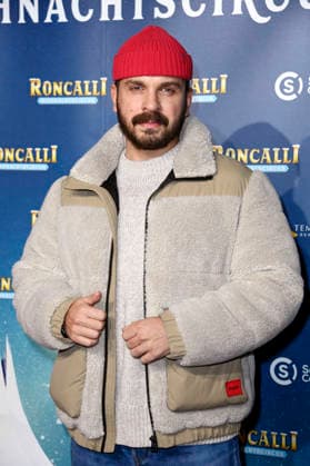Edin Hasanovic at the premiere of the 21 Original Roncalli Weihnachtscircus 2025 at the Tempodrom Berlin, 19 12 2025 Foto:xN.xKubelkax xFuturexImagex roncalli_5362