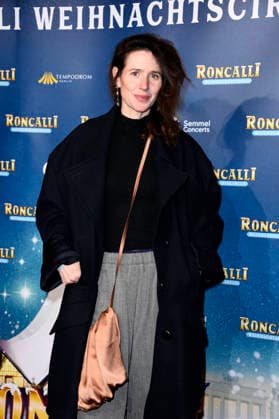 Julia Malik at the premiere of the 21 Original Roncalli Weihnachtscircus 2025 at the Tempodrom Berlin, 19 12 2025 Foto:xN.xKubelkax xFuturexImagex roncalli_5379