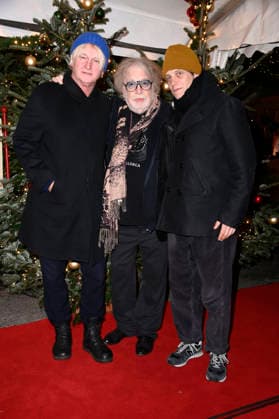 Detlev Buck, Bernhard Paul and August Diehl at the premiere of the 21 Original Roncalli Weihnachtscircus 2025 at the Tempodrom Berlin, 19 12 2025 Foto:xN.xKubelkax xFuturexImagex roncalli_5386