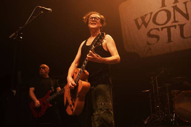 The Wonder Stuff performing at Shepherd™s Bush Empire LONDON, ENGLAND - DECEMBER 19: Miles Hunt of ™The Wonder Stuff™ performing at Shepherd™s Bush Empire on December 19, 2025 in London, England. CAP MAR MAR Great Britain Copyright: xMartinxHarris CapitalxPicturesx