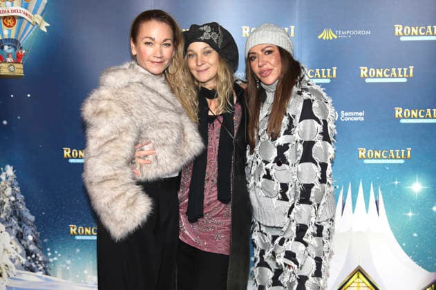 Lisa Maria Potthoff, Jeanette Hain and Simone Thomalla at the premiere of the 21 Original Roncalli Weihnachtscircus 2025 at the Tempodrom Berlin, 19 12 2025 Foto:xAgenturxWehnertx xGränzdörferx xFuturexImagex roncalli_5406