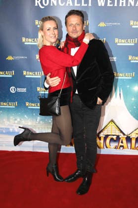 Franziska Hippe and Roman Knizka at the premiere of the 21 Original Roncalli Weihnachtscircus 2025 at the Tempodrom Berlin, 19 12 2025 Foto:xAgenturxWehnertx xGränzdörferx xFuturexImagex roncalli_5415
