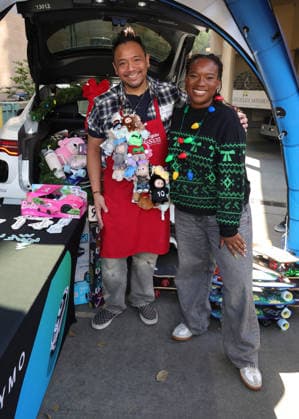 19 December 2025 - Los Angeles, California - Nick Mendoza The Mission And Los Angeles Mission Host Annual Christmas Celebration On Skid Row held at Los Angeles Mission in Los Angeles. Los Angeles USA - ZUMAa123 20251219_zaa_a123_170 Copyright: xADx