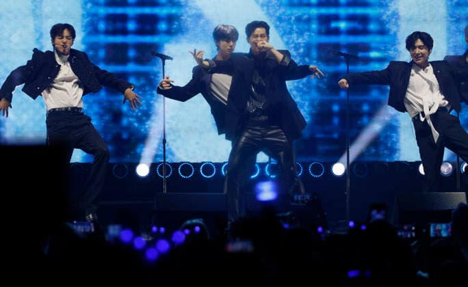 Monsta X performs at the Y100 s iHeartRadio Jingle Ball 2025 show at the Kaseya Center in Miami, Florida, on Saturday, December 20, 2025.  MIA20251220108 GARYxIxROTHSTEIN