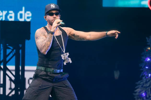 Feid performs at the Y100 s iHeartRadio Jingle Ball 2025 show at the Kaseya Center in Miami, Florida, on Saturday, December 20, 2025.  MIA20251220124 GARYxIxROTHSTEIN