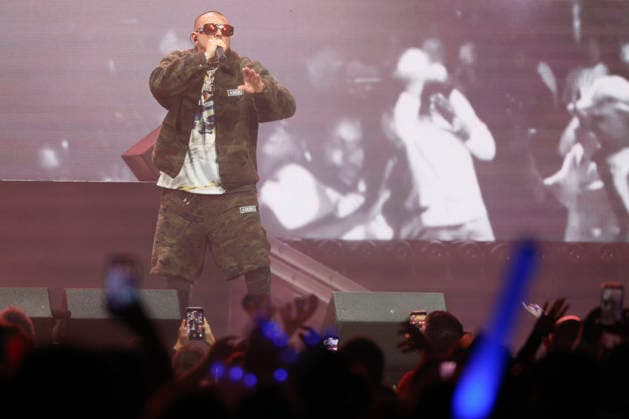 Sean Paul performs at the Y100 s iHeartRadio Jingle Ball 2025 show at the Kaseya Center in Miami, Florida, on Saturday, December 20, 2025.  MIA20251220129 GARYxIxROTHSTEIN