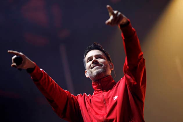 Singer Johannes Strate from the band Revolverheld at a concert as part of their tour at the Palladium Cologne, 21 12 2025 NRW Germany Copyright: xChristophxHardtx