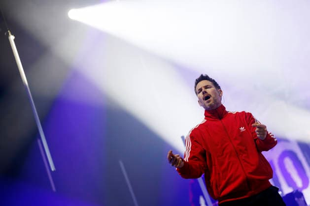 Singer Johannes Strate from the band Revolverheld at a concert as part of their tour at the Palladium Cologne, 21 12 2025 NRW Germany Copyright: xChristophxHardtx