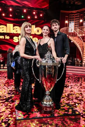 December 21, 2025, Rome, Rome, Italy: Dancing with the Stars television show, the finale. Pictured: Milly Carlucci with Andrea Delogu and Nikita Perotti, the winners. Rome, Italy 20 December 2025 Rome Italy  - ZUMAa289 20251221_zia_a289_019 Copyright: xCristianoxMinichiellox