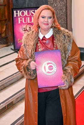 Sleeping Beauty, Arrivals, London, UK. 22 December 2025 London, UK, 22 December 2025. Donna Preston attends Sleeping Beauty at The London Palladium, London, UK., Credit:Lee Floyd Avalon UK, London, The London Palladium Copyright: xLeexFloydx xAvalonx 1061167489