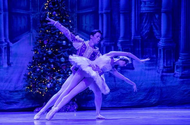 December 22, 2025, Nairobi, Nairobi, Kenya: Ballet dancers from the Moscow Regional State Academic Theatre perform at the Russian ballet gala in Nairobi on December 22, 2025 .Led by Victor Davydov,the artistic director, the dancers showcased a number of acts including dances from Act II of the ballet The Nutcracker ,White Adagio from the ballet Swan Lake as well as The Ocean and the Pearls Pas de Trois from the ballet The Little Humpbacked Horse all by Pyotr Tchaikovsky. The gala is a celebration of artistry aimed at enhancing cultural exchange. Nairobi Kenya - ZUMAm290 20251222_zip_m290_002 Copyright: xKevinxMidigox