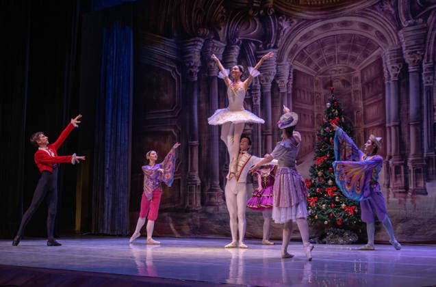 December 22, 2025, Nairobi, Nairobi, Kenya: Ballet dancers from the Moscow Regional State Academic Theatre perform at the Russian ballet gala in Nairobi on December 22, 2025 .Led by Victor Davydov,the artistic director, the dancers showcased a number of acts including dances from Act II of the ballet The Nutcracker ,White Adagio from the ballet Swan Lake as well as The Ocean and the Pearls Pas de Trois from the ballet The Little Humpbacked Horse all by Pyotr Tchaikovsky. The gala is a celebration of artistry aimed at enhancing cultural exchange. Nairobi Kenya - ZUMAm290 20251222_zip_m290_020 Copyright: xKevinxMidigox