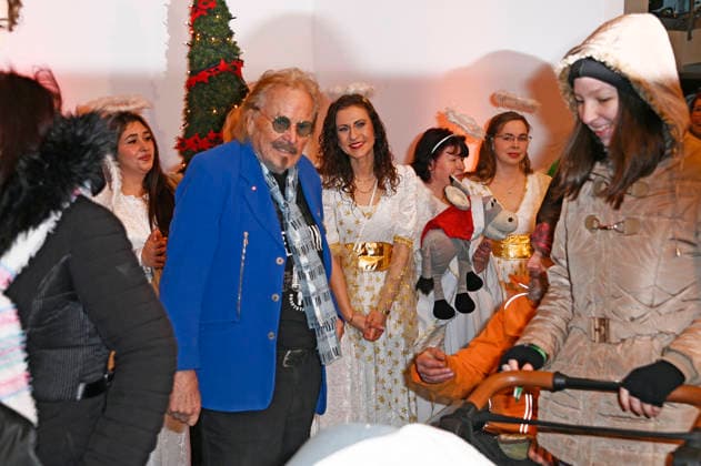 Frank Zander at Frank Zanders 31 Christmas party for the homeless and needy 2025 at the Estrel Convention Center Berlin, 22 12 2025 Foto:xN.xKubelkax xFuturexImagex zander_5204