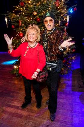 abb Stefanie Simon and Julian F M Stoeckel as guests at the 31 Frank Zander Christmas Party the annual Christmas dinner for homeless people in need at the Estrel Convention Center amn 22 12 2025 in Berlin Berlin Germany