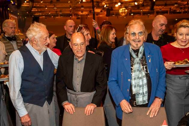 abb Dieter Hallervorden, Gregor Gysi, Frank Zander and Franziska Giffey at the 31 Frank Zander Christmas Party Christmas Dinner for Homeless and Needy People 2025 at Estrel Convention Center on 22 12 2025 in Berlin Berlin Germany