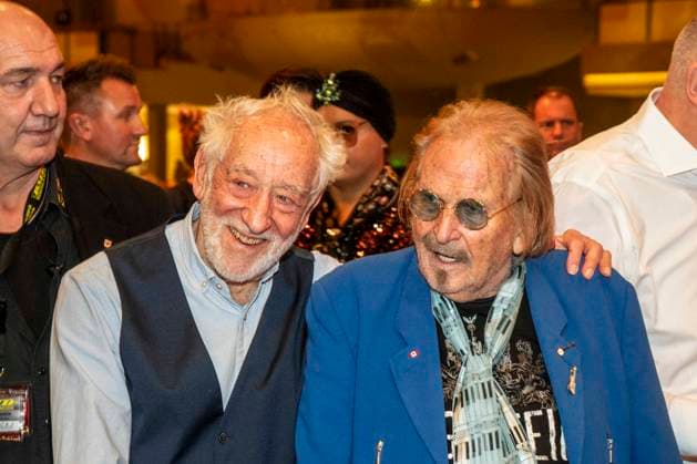 abb Dieter Hallervorden Frank Zander at the 31 Frank Zander Christmas Party Christmas Dinner for Homeless and Needy People 2025 at Estrel Convention Center on 22 12 2025 in Berlin Berlin Germany