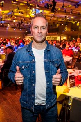 abb Mitch Keller as guest at the 31 Frank Zander Christmas Party the annual Christmas dinner for homeless people in need at the Estrel Convention Center amn 22 12 2025 in Berlin Berlin Germany