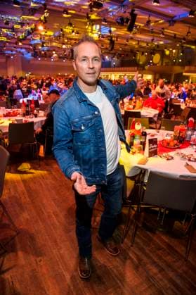 abb Mitch Keller as guest at the 31 Frank Zander Christmas Party the annual Christmas dinner for homeless people in need at the Estrel Convention Center amn 22 12 2025 in Berlin Berlin Germany