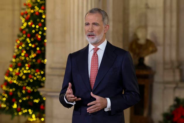 24-12-2025 Madrid King Felipe during his traditional Christmas speech at the Royal palace in Madrid, Spain. Â  Copyright: xPPEx