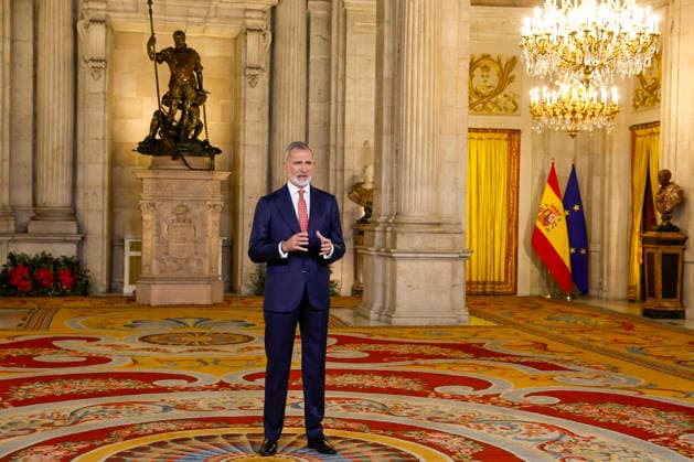 24-12-2025 Madrid King Felipe during his traditional Christmas speech at the Royal palace in Madrid, Spain. Â  Copyright: xPPEx