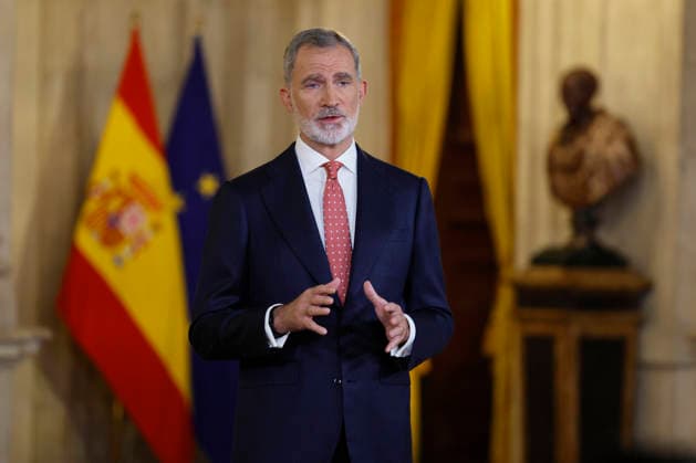 24-12-2025 Madrid King Felipe during his traditional Christmas speech at the Royal palace in Madrid, Spain. Â  Copyright: xPPEx