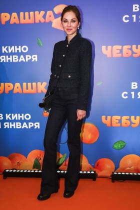 RUSSIA, MOSCOW - DECEMBER 24, 2025: Actress Marina Konyashkina poses on the red carpet during the premiere of the family comedy Cheburashka 2 by Dmitry Dyachenko at the KARO 11 Oktyabr cinema on Novy Arbat Street (New Arbat Avenue). Valery Sharifulin TASS  86692236