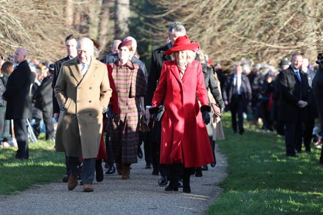 . 25 12 2025. Sandringham , United Kingdom. UK Royals led by King Charles III and Queen Camilla , at the Christmas Day church service at Sandringham, United Kingdom,  xStephenxLockx xi-Imagesx IIM-26475-0001