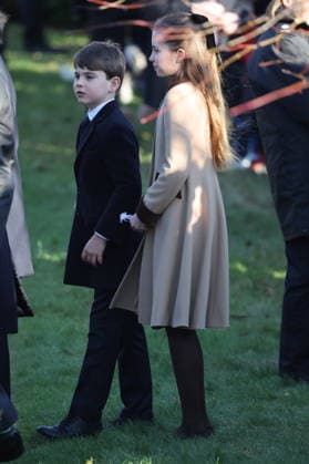. 25 12 2025. Sandringham , United Kingdom. UK Royals led by King Charles III and Queen Camilla , at the Christmas Day church service at Sandringham, United Kingdom,  xStephenxLockx xi-Imagesx IIM-26475-0014