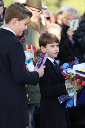 . 25 12 2025. Sandringham , United Kingdom. UK Royals led by King Charles III and Queen Camilla , at the Christmas Day church service at Sandringham, United Kingdom,  xStephenxLockx xi-Imagesx IIM-26475-0030