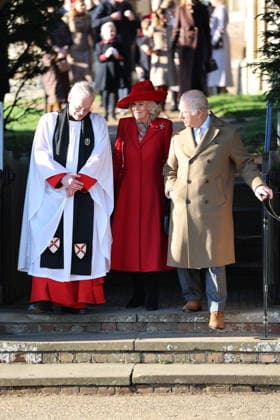 . 25 12 2025. Sandringham , United Kingdom. UK Royals led by King Charles III and Queen Camilla , at the Christmas Day church service at Sandringham, United Kingdom,  xStephenxLockx xi-Imagesx IIM-26475-0049