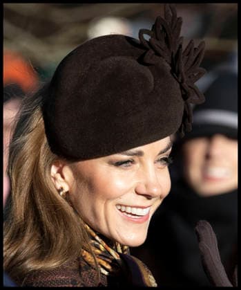 . 25 12 2025. Sandringham , United Kingdom. Kate Middleton, the Princess of Wales , leaving the Christmas Day church service at Sandringham, United Kingdom,  xStephenxLockx xi-Imagesx IIM-26475-0068