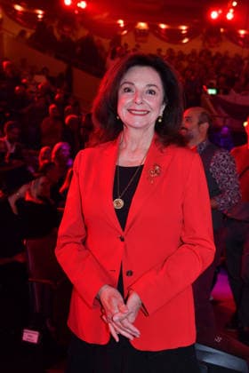 Uschi Dämmrich von Luttitz Premiere winter season 2025 Circus Krone Ich Du, Wir Krone Manege Kronebau Munich December 25, 2025