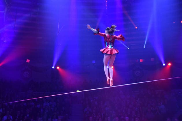 Show Premiere Winter Season 2025 Circus Krone Ich Du, Wir Krone Manege Kronebau Munich December 25, 2025